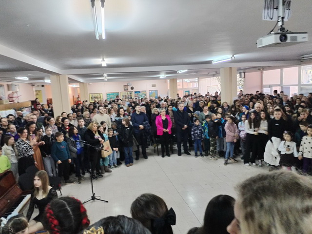 0-02-05-b51be66cbc53a596ed957bdfcf25020ecfa22ca3061be0f4a0d7cbdf9d479793_872b91bace29f80d