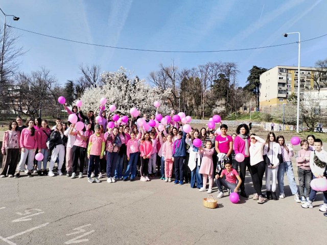 1709198060643_640x480